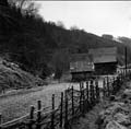 házak