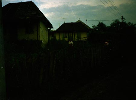 lakóházak