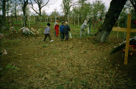 pománát kérő gyerekek