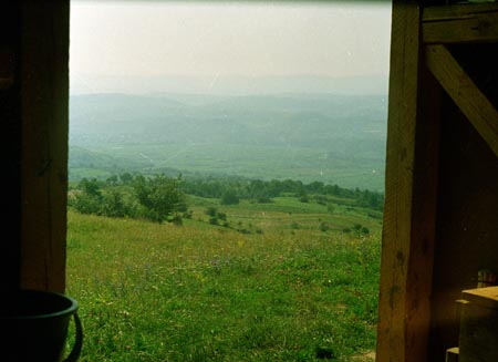 esztennán
