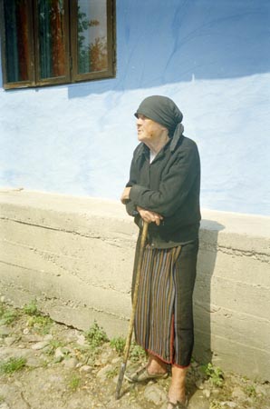 idős asszony