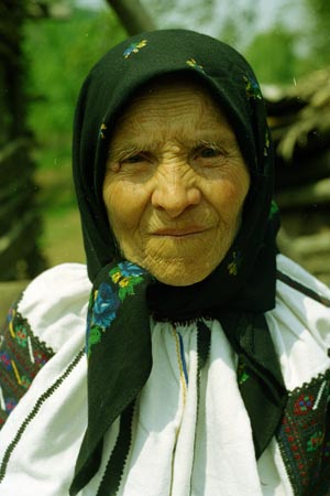 idős asszony