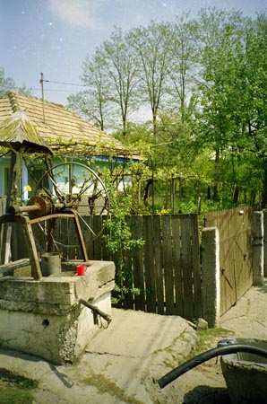 kút és kegyhely