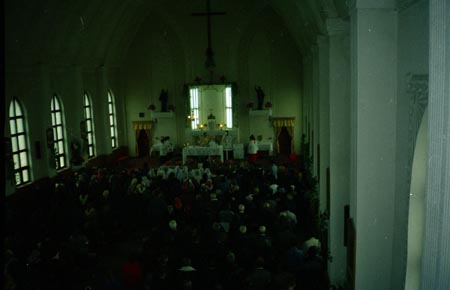 elsőáldozás