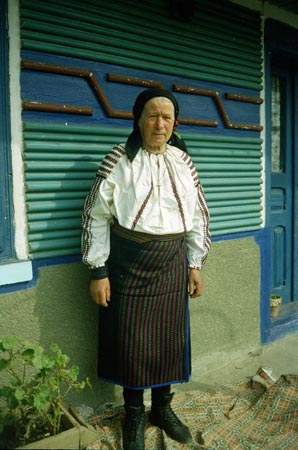 csángó asszony