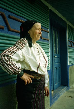 csángó asszony