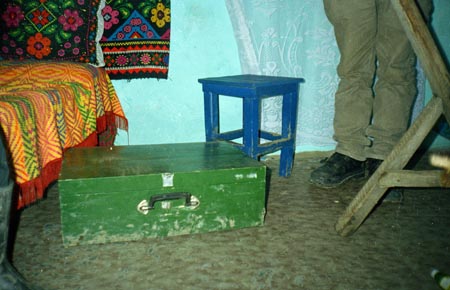 katonaláda
