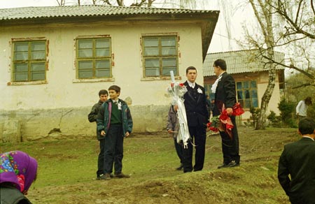 virágosgyertya táncoltatása