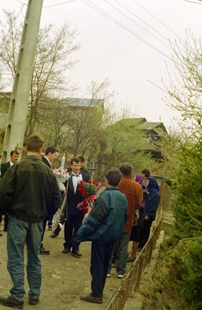virágosgyertya táncoltatása