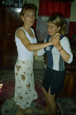 menyasszony táncol