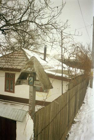 kereszt Mária-képpel