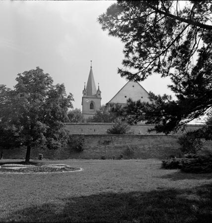 vártemplom